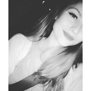 Meet your Posher, Kaitlyn